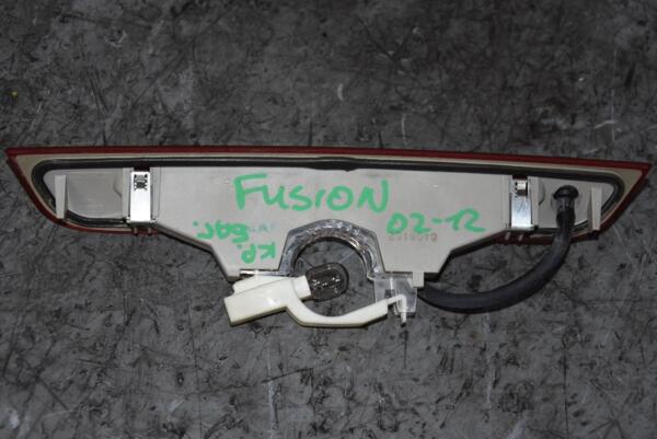 Ліхтар сигналу гальмування (додатковий стоп-сигнал) Ford Fusion 2002-2012 2N1113A602CE 89875 - 2