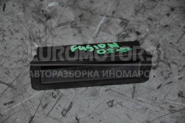 Кнопка открывания крышки багажника наружная электр Ford Fiesta 2008 6M5119B514AC 89934  euromotors.com.ua