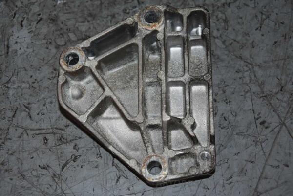 Кронштейн кондиціонера Opel Astra 1.6 16V (G) 1998-2005 90529603 90846 - 2