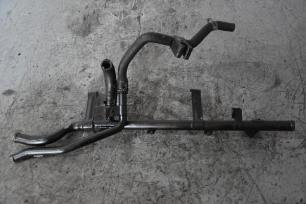 Трубка системи охолодження VW Touareg 2.5tdi 2002-2010 7L6121065C 90885 - 2