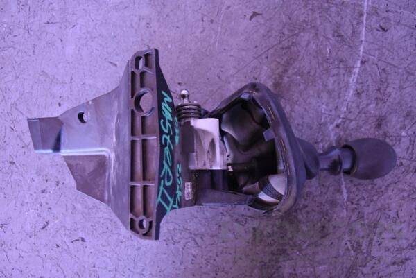 Кулиса перемикання КПП 5-ступ 03- Renault Master 2.5dCi 1998-2010 8200201293 92347 - 2
