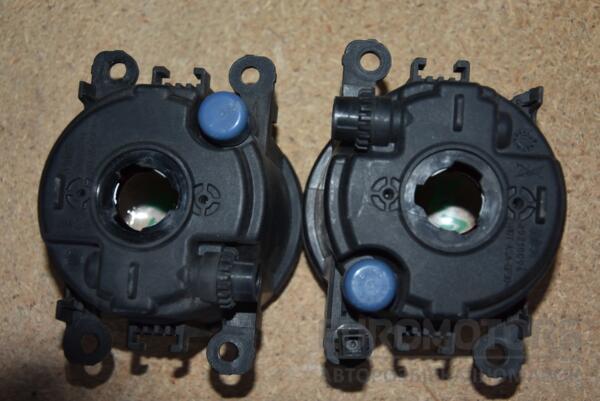 Фара противотуманная правая левая=правая (06-) Ford Fusion 2002-2012 89202511 92826 - 2