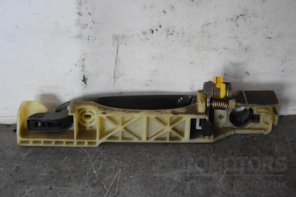 Ручка двери наружная передняя правая Hyundai Accent 2006-2010 826601E000CA 94754 - 2
