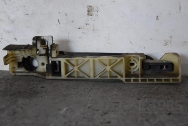 Ручка двери наружная передняя левая Hyundai Accent 2006-2010 826501E000CA 94779 - 2