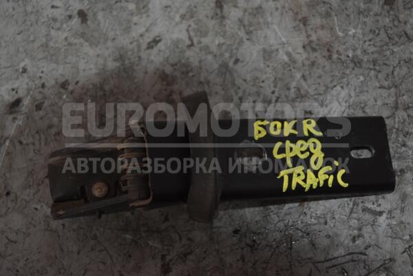 Ролик двері бічної зсувними правий середній Renault Trafic 2001-2014 7700312372 95457  euromotors.com.ua