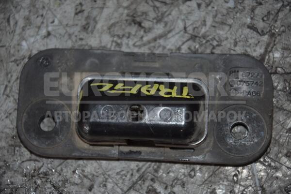 Напрямна дверей пластикова бік Opel Vivaro 2001-2014 67277 95465  euromotors.com.ua