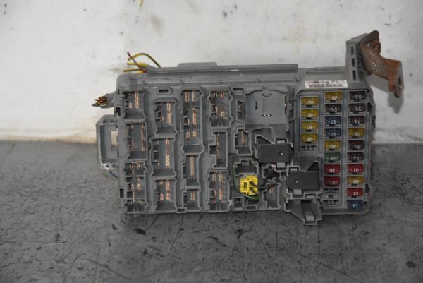 Блок предохранителей Honda CR-V 2.0 16V 2002-2006 3820AS9AG001 96773 - 2