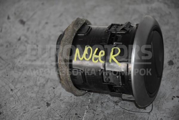 Дефлектор повітропроводів правий Nissan Note (E11) 2005-2013 687619U00A 96799  euromotors.com.ua