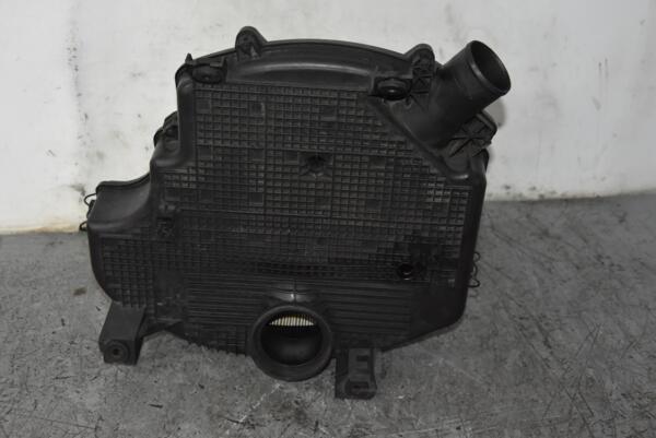 Корпус воздушного фильтра Renault Kangoo 1.4 8V 1998-2008 8200861226 97524 - 2