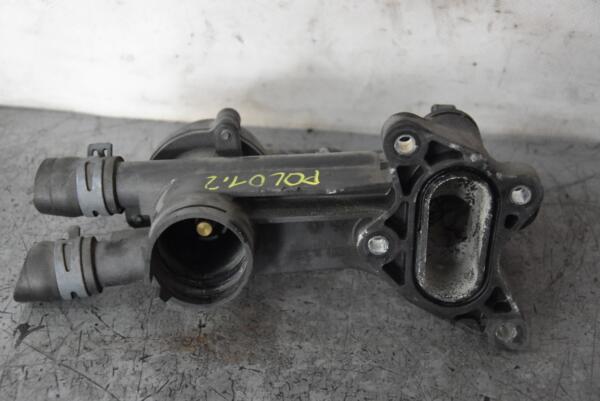 Корпус термостата VW Polo 1.2 12V 2001-2009 03C121111B 97654 - 2