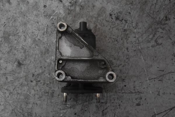 Клапан EGR электр 05- Mazda 6 2.0di 2002-2007 RF7JK5T70871 97857 - 2