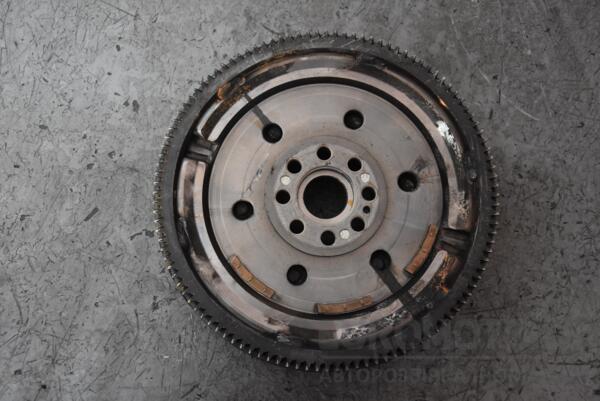 Маховик демпферный 05- Mazda 6 2.0di 2002-2007 RF3016610A 97879 - 2