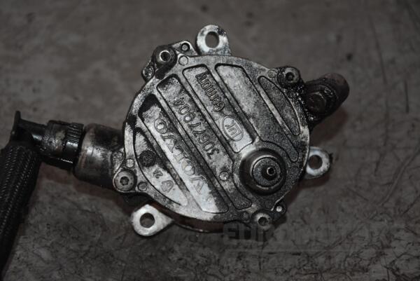 Вакуумный насос Volvo V70 2.4td D5 2001-2006 30677904 98046 - 2