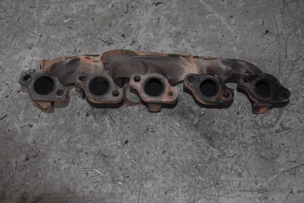Колектор випускний Volvo V70 2.4td D5 2001-2006 30731980 98062 - 2