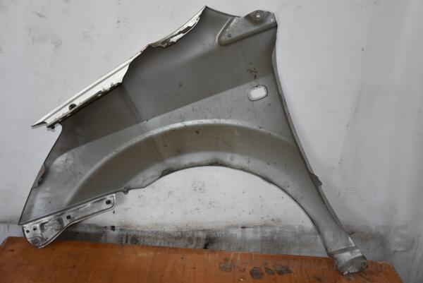 Крыло переднее правое Toyota Corolla Verso 2004-2009 538110F010 99257 - 2