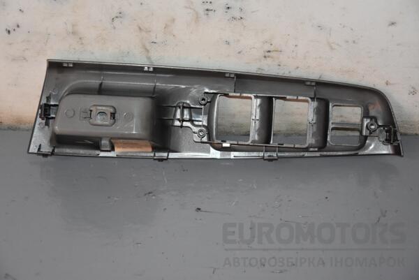 Накладка блока стеклоподъемников передняя левая Subaru Forester 2008-2012 94266FG530 99427 - 2