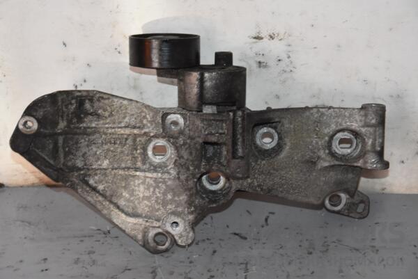 Кронштейн кріплення генератора Renault Kangoo 1.5dCi 1998-2008 8200365097 99779 - 2