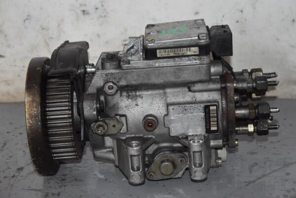 Топливный насос высокого давления (ТНВД) Audi A4 2.5tdi (B6) 2000-2004 059130106E 99983 - 2