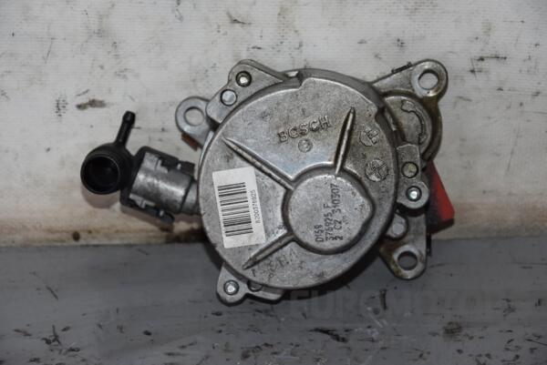 Вакуумный насос Renault Laguna 2.0dCi (II) 2001-2007 8200376925 100034 - 2
