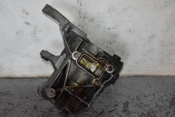 Кронштейн масляного фільтра Audi A4 2.7tdi, 3.0tdi V6 (B8) 2007-2015 059145169AH 102010 - 2