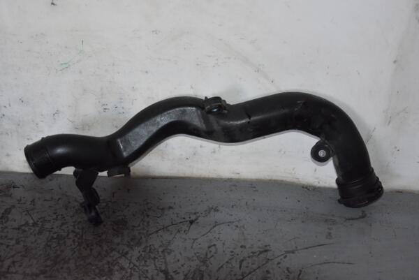 Патрубок інтеркулера VW Golf 1.4 16V TSI (V) 2003-2008 1K0145762BL 102184 - 2