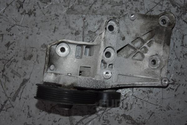 Кронштейн компрессора кондиционера Opel Astra 2.0cdti (J) 2009-2015 55570104 102301 - 2