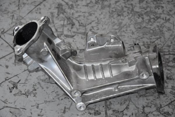 Патрубок впускного колектора метал Opel Astra 1.7cdti 16V (H) 2004-2010 8973858233 102447 - 2