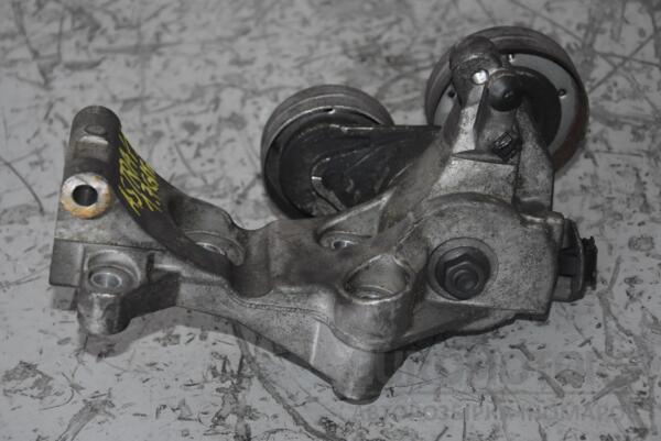 Кронштейн генератора Opel Astra 1.7cdti 16V (H) 2004-2010 898005563 102456 - 2
