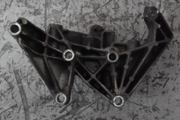 Кронштейн компресора кондиціонера Renault Kangoo 1.9D 1998-2008 7700101707 103267 - 2