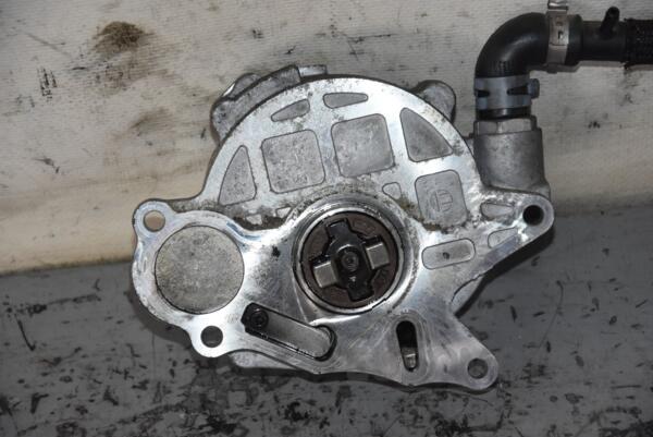 Вакуумный насос Audi A4 2.0tdi (B8) 2007-2015 03L145100F 103769 - 2