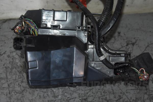 Блок запобіжників (дефект) Mazda CX-5 2.2tdi 2012 KD4566767 104348 - 2