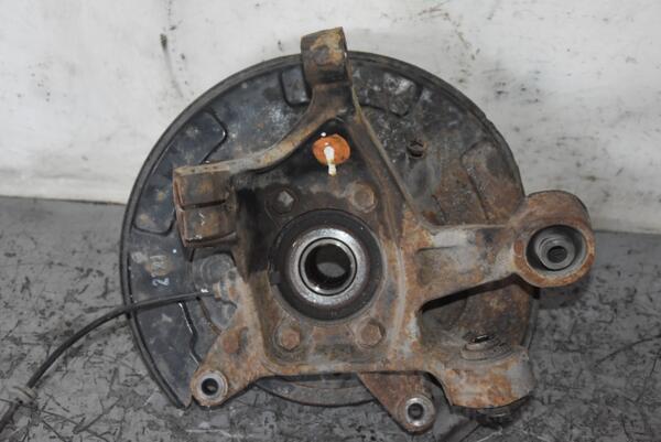 Цапфа левая с ABS в сборе ступица Subaru Legacy Outback (B14) 2009-2015 28411AJ011 104571 - 2