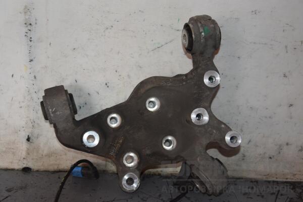 Цапфа права з ABS Mercedes B-class (W246) 2012 A2460406 104646 - 2