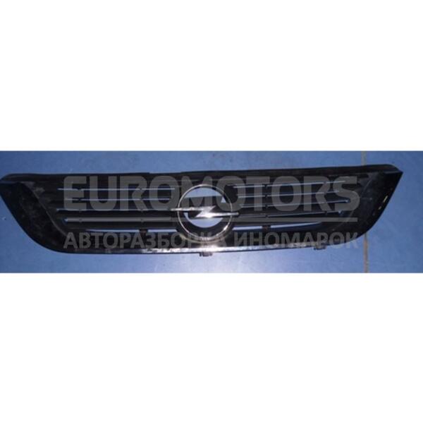 Решітка радіатора Opel Vectra (B) 1995-2002 90568226 8919  euromotors.com.ua