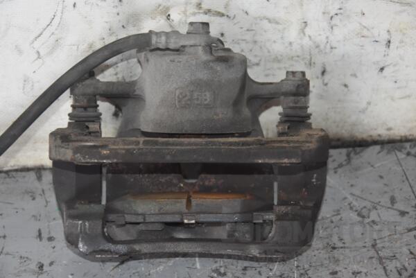 Суппорт передний левый Toyota Prius Plus (ZVW40/41) 2011 104755 - 2