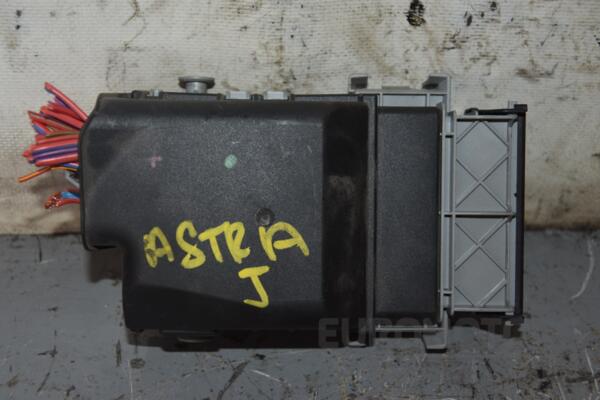 Блок предохранителей Opel Astra (J) 2009-2015 13222786 104843 - 2