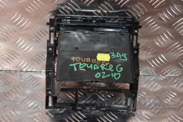 Дефлектор повітряний центральний задній VW Touareg 2002-2010 7L6819203D 105288 - 2