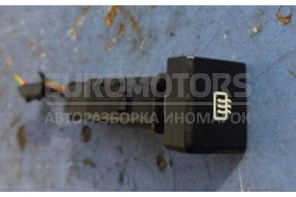 Кнопка обігріву заднього скла Kia Carens 2002-2006 31151 euromotors.com.ua