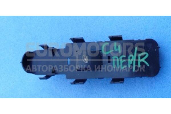 Кнопка стеклоподъемника передняя правая Citroen C4 2004-2011 9661466677 35415  euromotors.com.ua