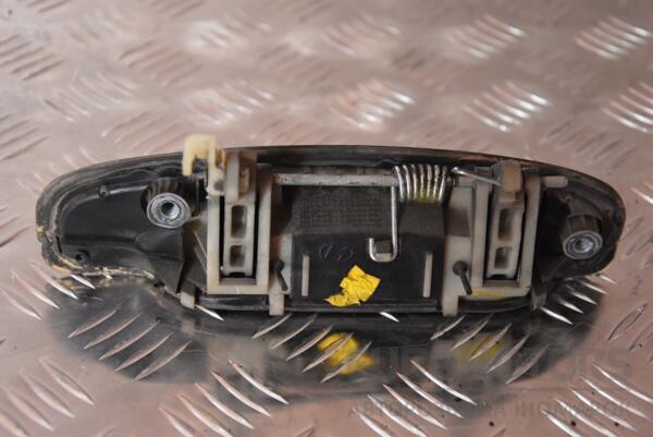 Ручка двері зовнішня задня ліва Hyundai Getz 2002-2010 836500B000CA 106053 - 2