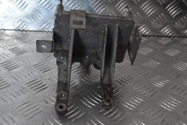 Кронштейн блоку управління двигуном Fiat Doblo 1.4 8V 2000-2009 55203464 106374 - 2
