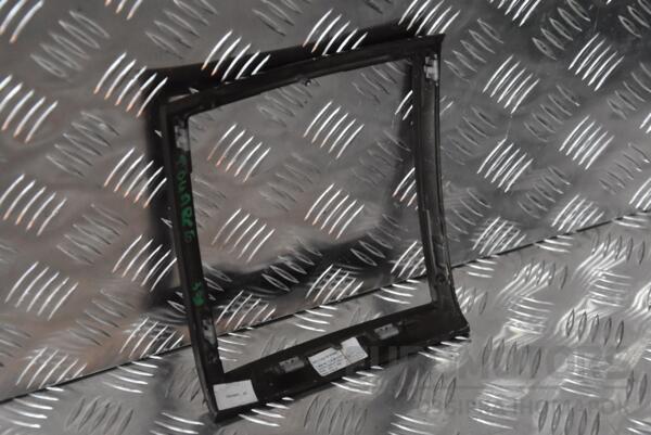Накладка центральній консолі задня VW Touareg 2002-2010 7L6863337E 105615 - 2