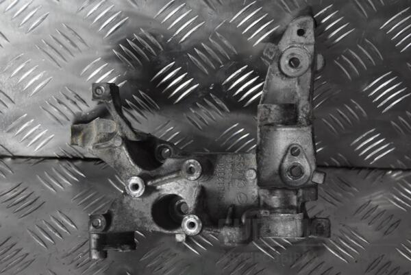 Кронштейн генератора Peugeot 308 1.6hdi 2007-2015 9684613880 109066 - 2