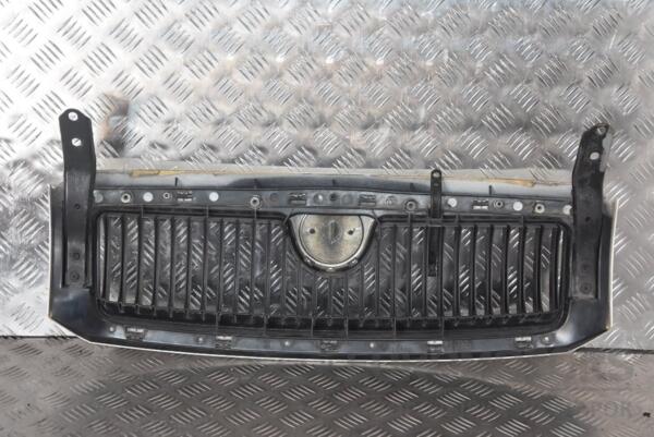 Решітка радіатора (04-) Skoda Fabia 1999-2007 6Y0853668 109803 - 2