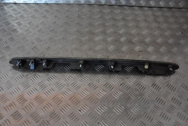 Панель подсветки номера (хетчбек) Toyota Corolla (E12) 2001-2006 7680102100 110106 - 2