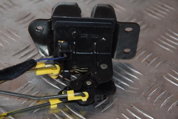 Замок кришки багажника механ Hyundai Matrix 2001-2010 8123017030 110118 - 2