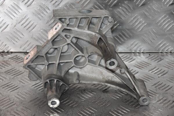 Кронштейн двигателя правый VW Golf 1.6 8V (V) 2003-2008 06F199207Q 107336 - 2