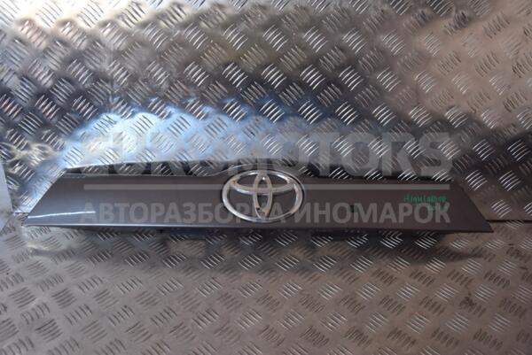 Панель подсветки номера (16-) Toyota Highlander (XU50) 2013-2019 768010E250 110345  euromotors.com.ua