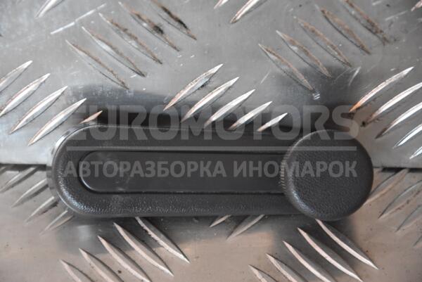 Віконна ручка Toyota Yaris 2006-2011 110397 euromotors.com.ua
