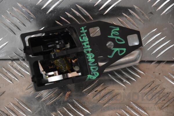Ручка двери внутренняя передняя правая Toyota Highlander (XU50) 2013-2019 692730T010 110574 - 2